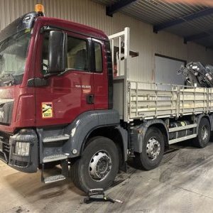 foto Eur6 MAN 8x4 valník 6.5m s jeřábem HIAB 30tm / 15m