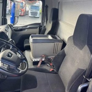 foto Zánovní Eur6 kontejner + HIAB + vana