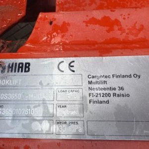 foto Zánovní Eur6 kontejner + HIAB + vana