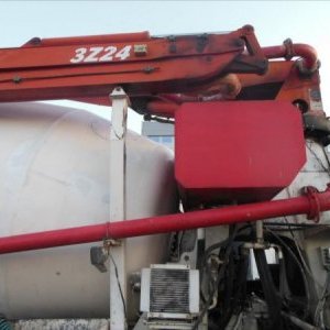 foto pumi 24m/9m3 beton mix+pumpa 8x4 MAN +Sermac