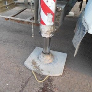 foto pumi 24m/9m3 beton mix+pumpa 8x4 MAN +Sermac