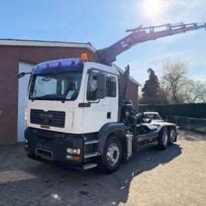 foto 6x2 MAN hák. kont. nosič + HIAB
