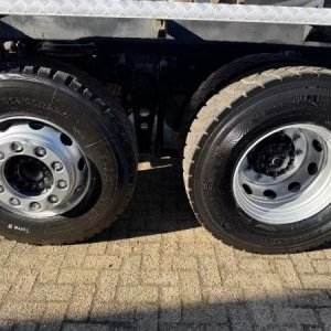 foto 6x2 MAN hák. kont. nosič + HIAB
