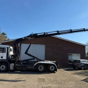 foto 6x2 MAN hák. kont. nosič + HIAB