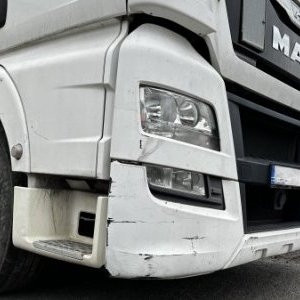 foto Eur6 BDF 7.3+7.3m MAN 6x2 +18t tandem lowdeck přívěs Fliegl/Krone